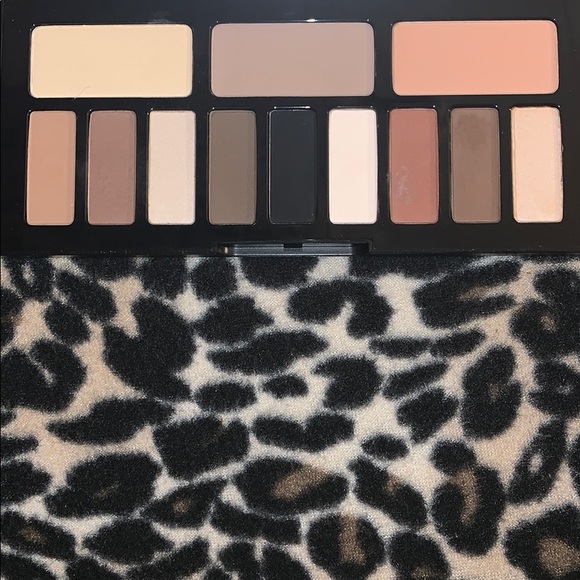 Kat Von D Shade + Light Eyeshadow Palette - Picture 5 of 5